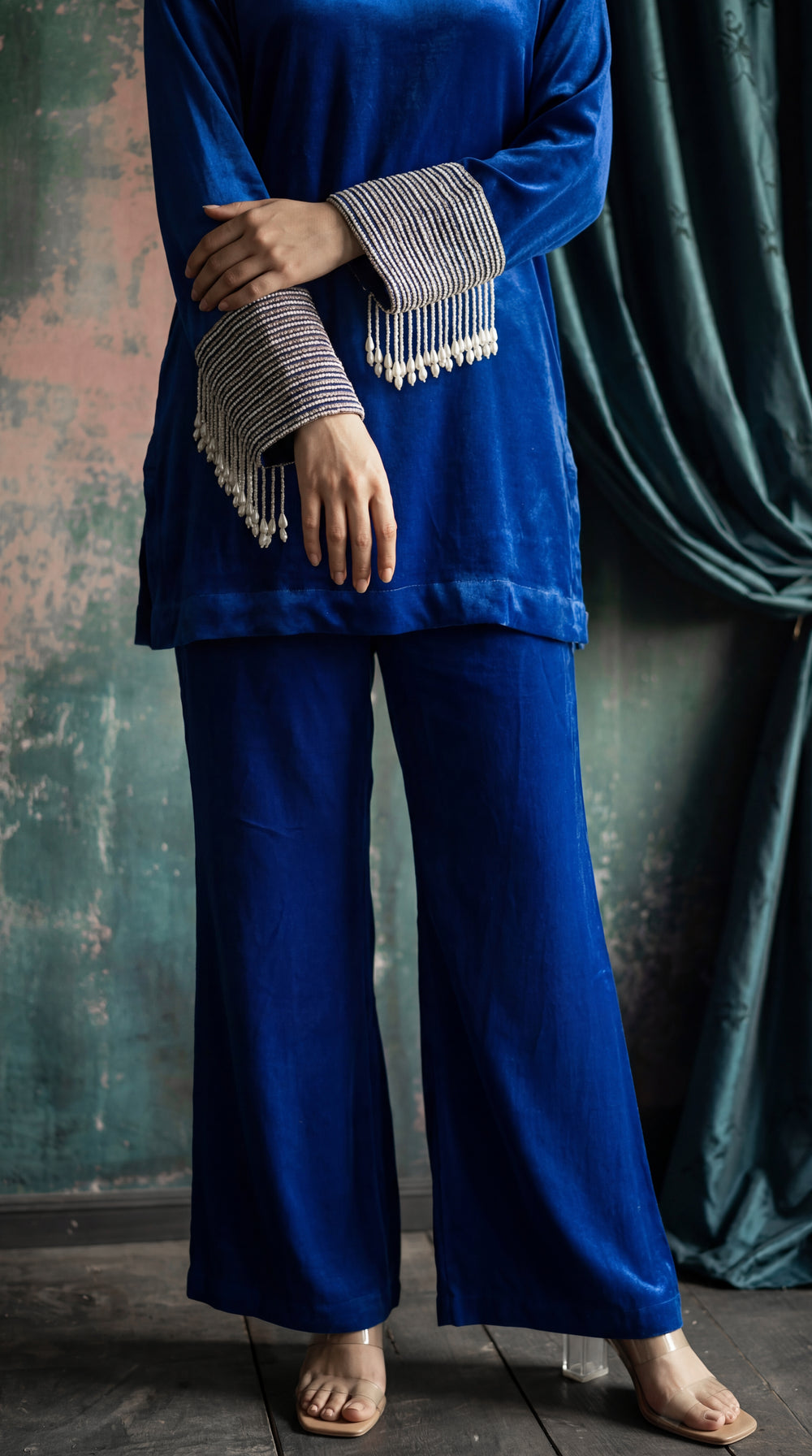 Blue Heirloom Silk Set