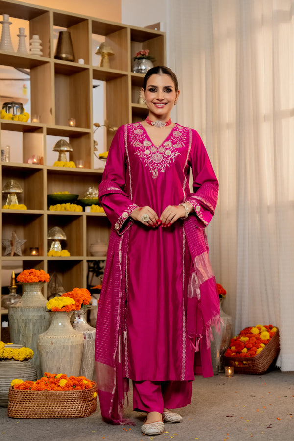 Gulabi Gul Suit Set