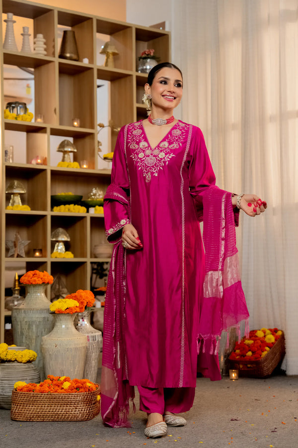 Gulabi Gul Suit Set