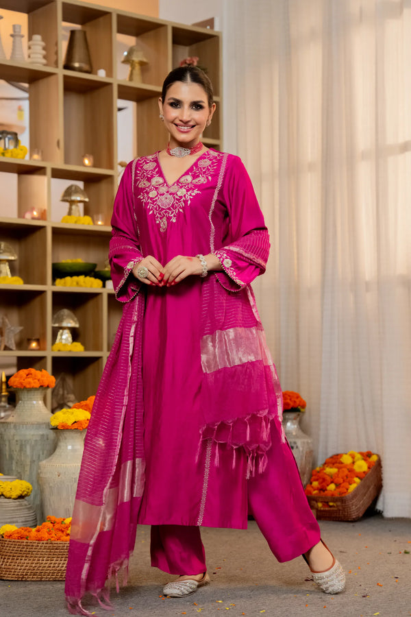 Gulabi Gul Suit Set