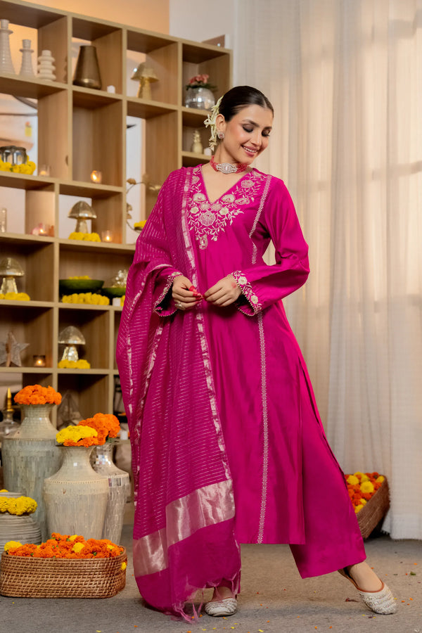 Gulabi Gul Suit Set