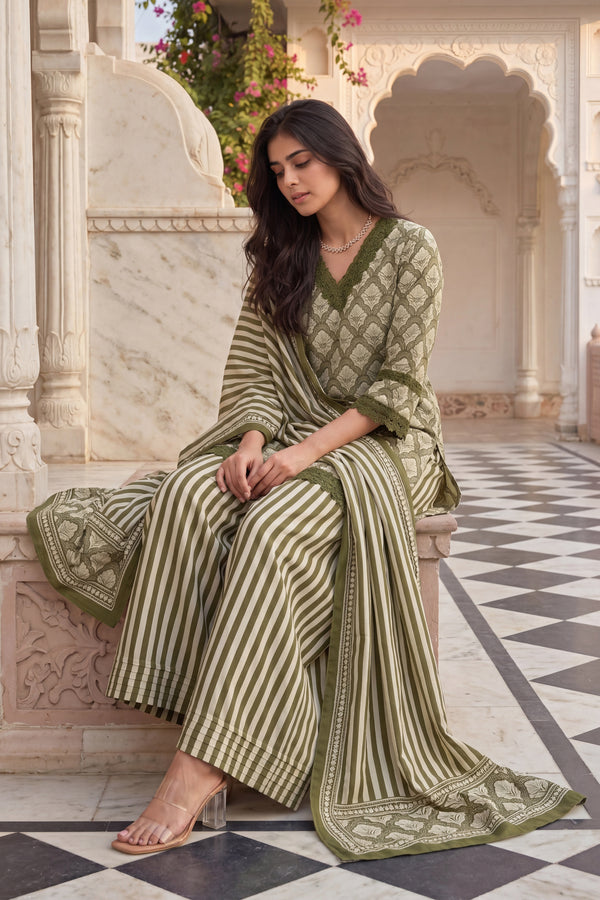 Olive Noor Farshi Set