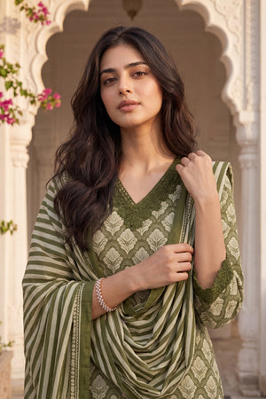 Olive Noor Farshi Set