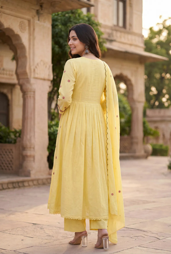 Lemon Petal Suit Set
