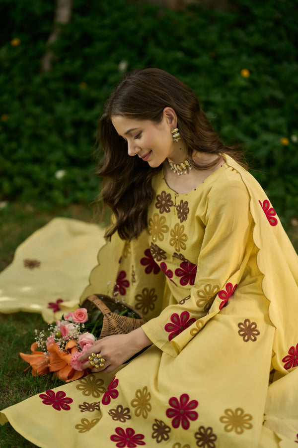 Sunflower Bloom Embroidered Suit Set