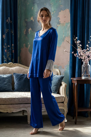 Blue Heirloom Silk Set