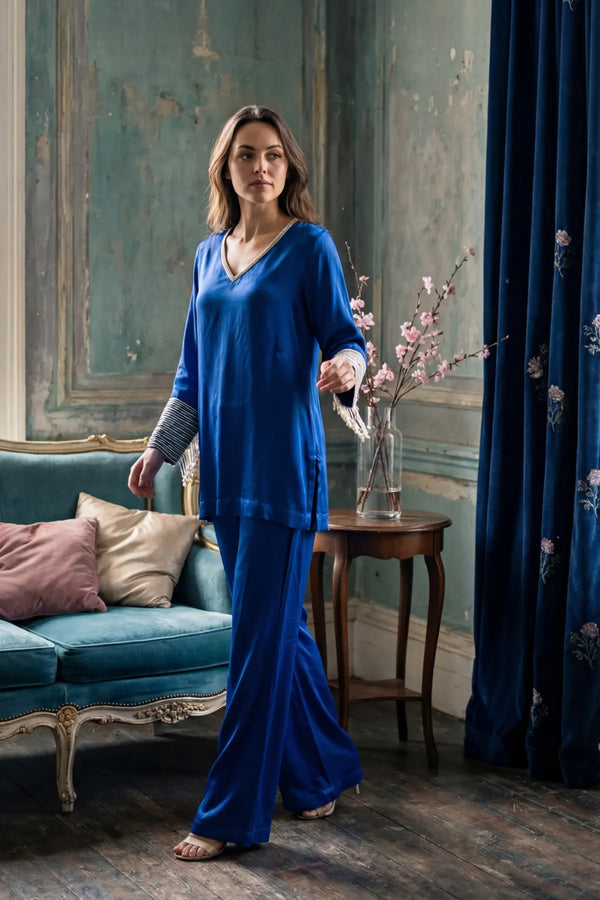 Blue Heirloom Silk Set