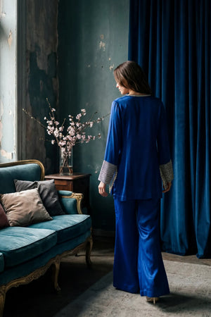 Blue Heirloom Silk Set