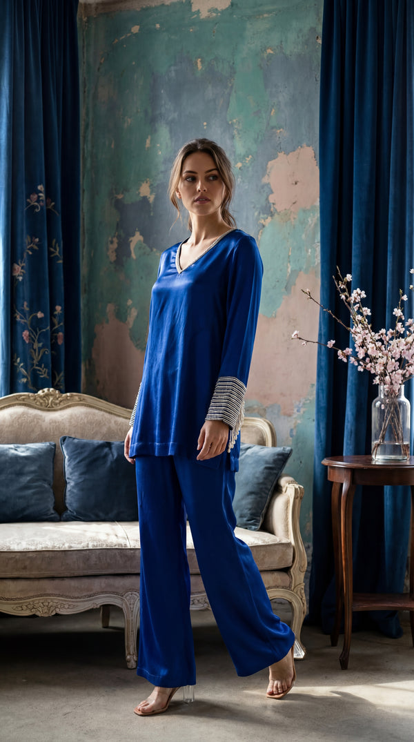 Blue Heirloom Silk Set